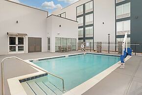 Best Western Plus Mobile Inn & Suites