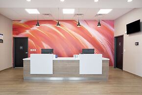 Best Western Plus Mobile Inn & Suites