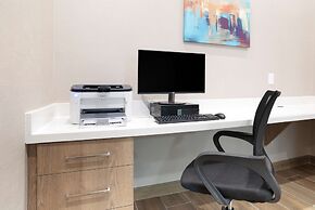 Best Western Plus Mobile Inn & Suites