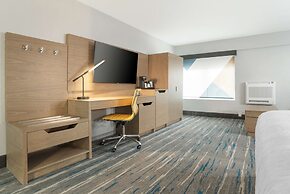 Best Western Plus Mobile Inn & Suites