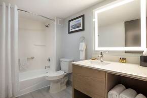 Best Western Plus Mobile Inn & Suites