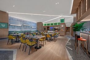 EVEN Hotels Shenzhen Guangming Cloud Park by IHG