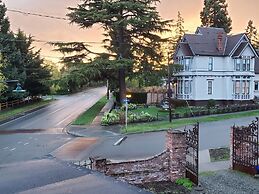 The Adams Pragge House