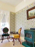 The Adams Pragge House