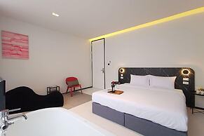 Innlux Phuket