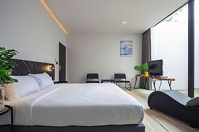 Innlux Phuket