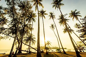 Seacret Kohkood Resort