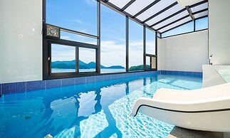 Baekya Pool Villa & Kids