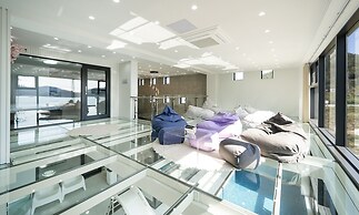 Baekya Pool Villa & Kids