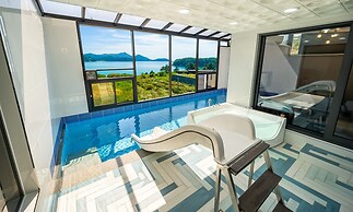 Baekya Pool Villa & Kids