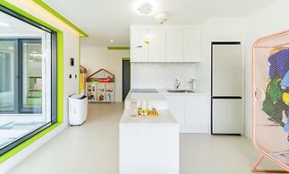 Baekya Pool Villa & Kids