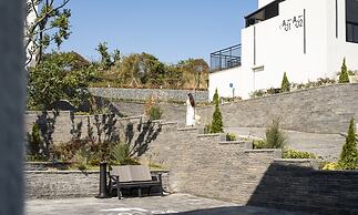 Baekya Pool Villa & Kids