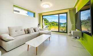 Baekya Pool Villa & Kids