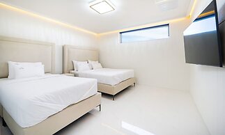 Baekya Pool Villa & Kids