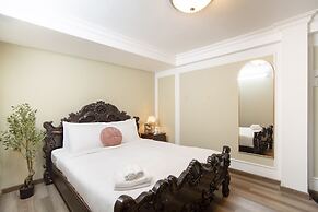 SAZI Ben Thanh Hotel