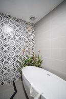 SAZI Ben Thanh Hotel