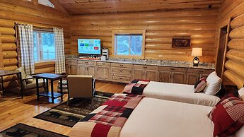 Beargrass Lodging and RV Resort