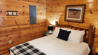 Beargrass Lodging and RV Resort