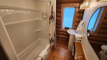 Beargrass Lodging and RV Resort