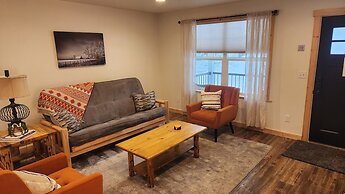 Beargrass Lodging and RV Resort