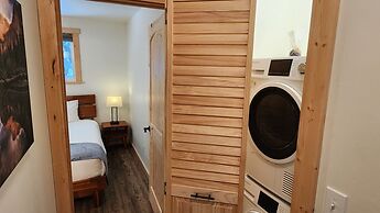 Beargrass Lodging and RV Resort