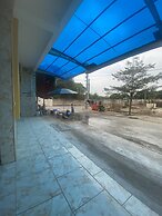 Khach San Hoi Nghia