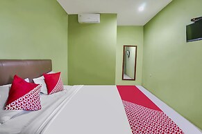 OYO Life 91027 Note Hotel Syariah