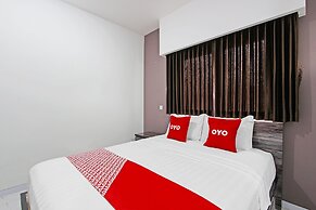 Super OYO Capital O 91665 D'prof Exclusive Guesthouse