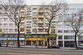 Helen Hostel u Náměstí Míru