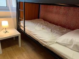 Helen Hostel u Náměstí Míru