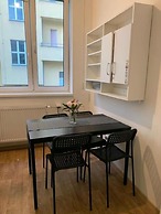 Helen Hostel u Náměstí Míru