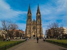 Helen Hostel u Náměstí Míru