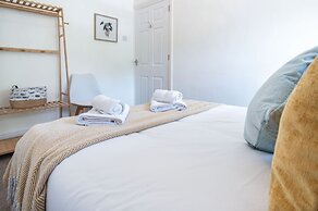 Canol Y Bryn - 3 Bedroom Holiday Home - Tenby