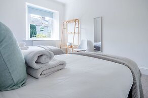 Canol Y Bryn - 3 Bedroom Holiday Home - Tenby