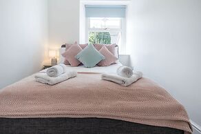 Canol Y Bryn - 3 Bedroom Holiday Home - Tenby