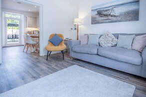 Canol Y Bryn - 3 Bedroom Holiday Home - Tenby