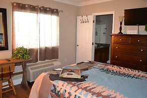 Smoky Mountains 107 2bd Condo With Fireplace 2 Bedroom Home by RedAwni