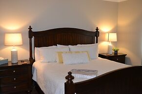 Smoky Mountains 107 2bd Condo With Fireplace 2 Bedroom Home by RedAwni