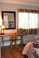 Smoky Mountains 107 2bd Condo With Fireplace 2 Bedroom Home by RedAwni