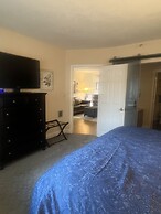 Riverside 605 2bd Condo With Mountains View Private Balcony 2 Bedroom 