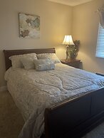 Riverside 605 2bd Condo With Mountains View Private Balcony 2 Bedroom 