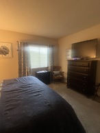 Riverside 605 2bd Condo With Mountains View Private Balcony 2 Bedroom 