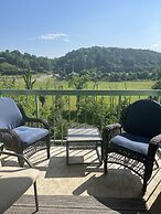 Riverside 605 2bd Condo With Mountains View Private Balcony 2 Bedroom 