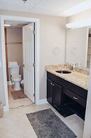 103 2-Bedroom 2 Condo by RedAwning