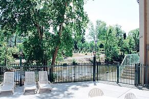 103 2-Bedroom 2 Condo by RedAwning