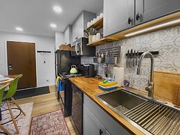 Park City Gem At Red Pine! Cozy Ski Condo With Heated Pools And Hot Tu