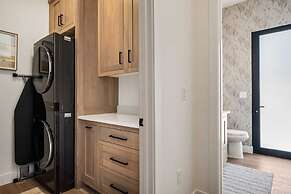 The Beach Front 2.0 7 Bedroom Home