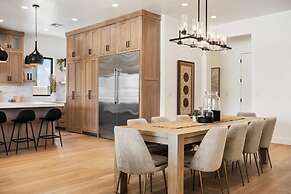 The Beach Front 2.0 7 Bedroom Home