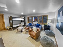 5410 Cross Country Mountain Ski Getaway With Hot Tub & Pool! 5 Bedroom