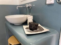 Sabbia Apartments 100m from Perissa Beach